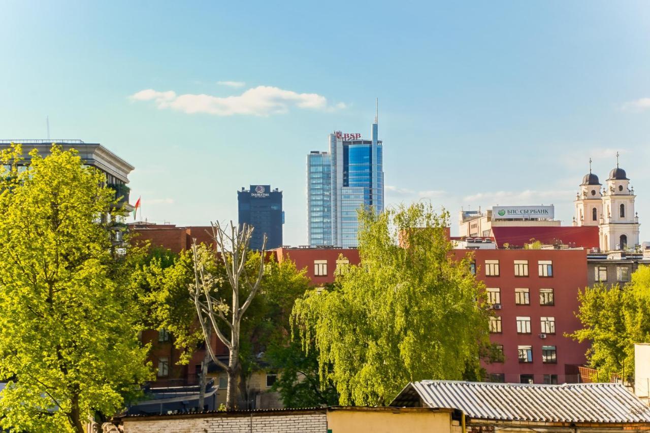 In The Center Of Minsk Lejlighed Eksteriør billede